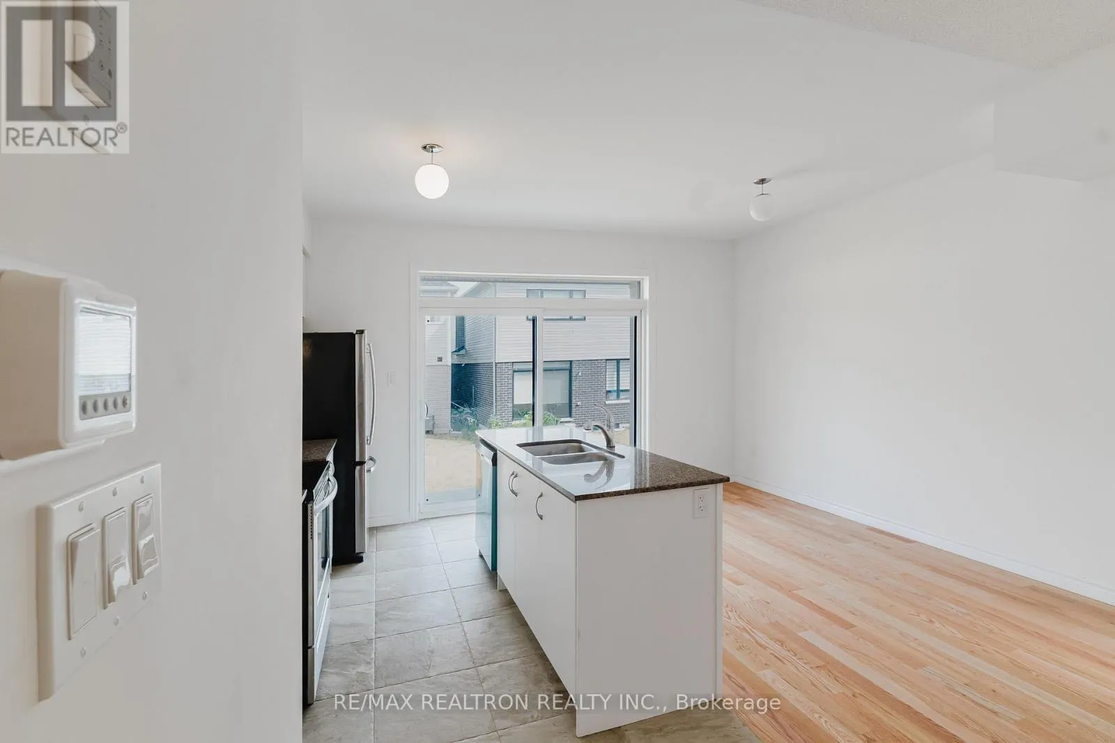 12 BANNISTER ROAD