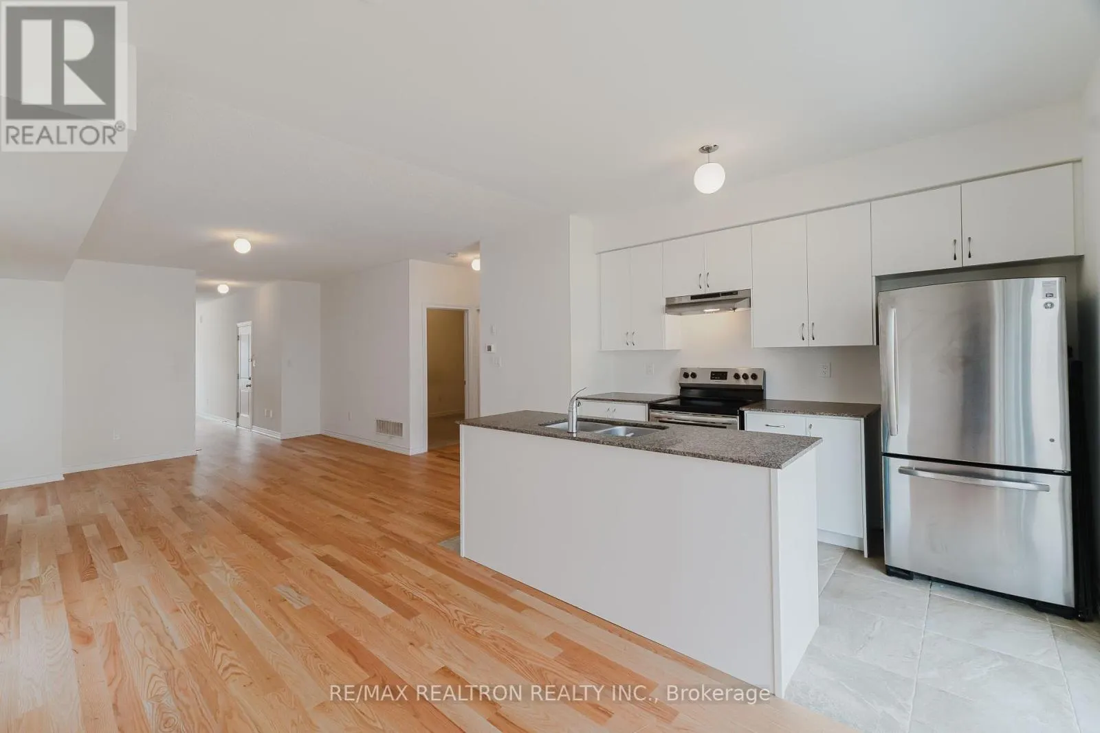 12 BANNISTER ROAD