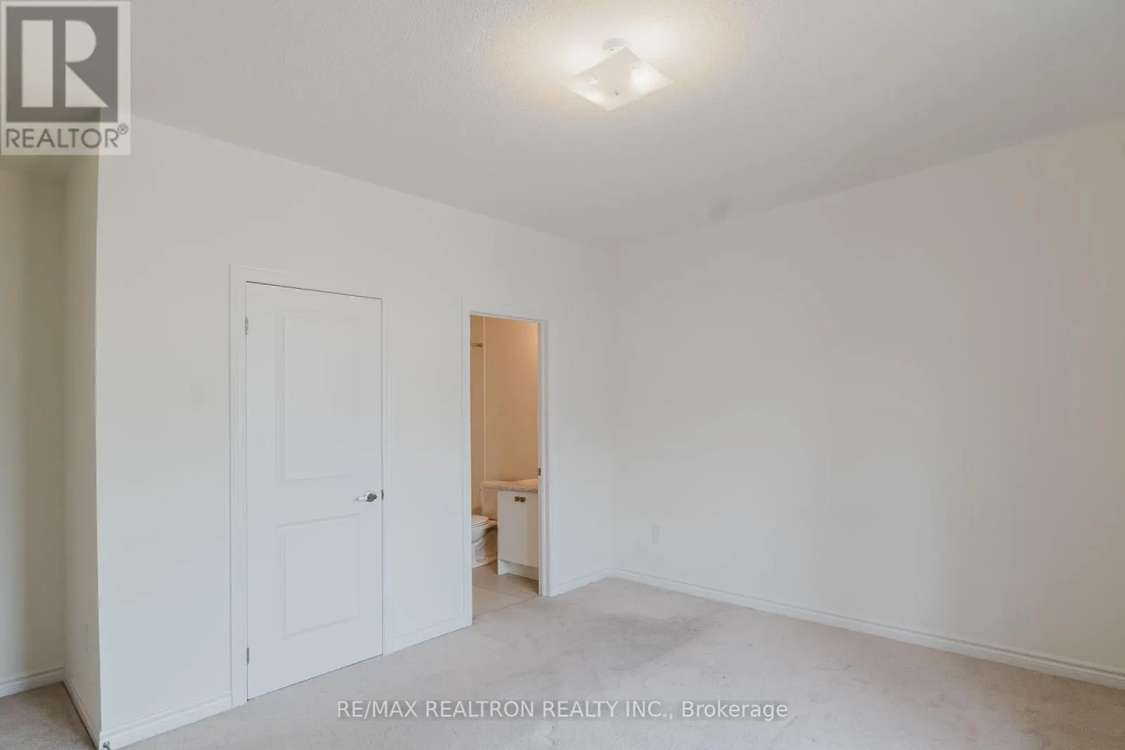 12 BANNISTER ROAD
