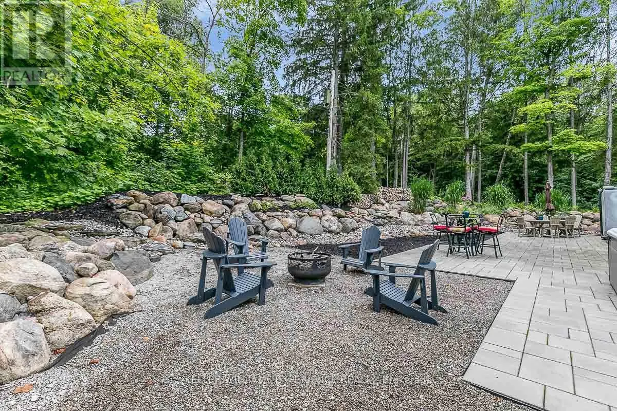 6 FORRESTER ROAD