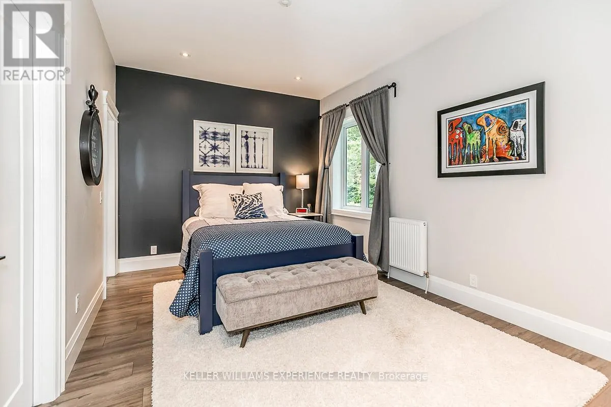 6 FORRESTER ROAD