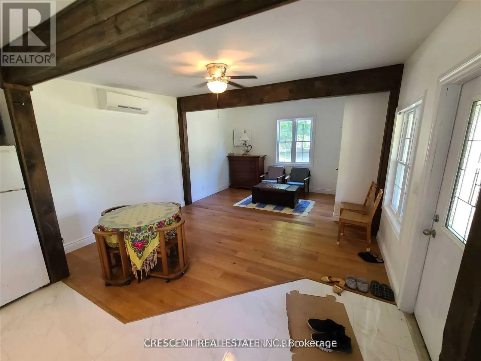 261 BARRIE ROAD