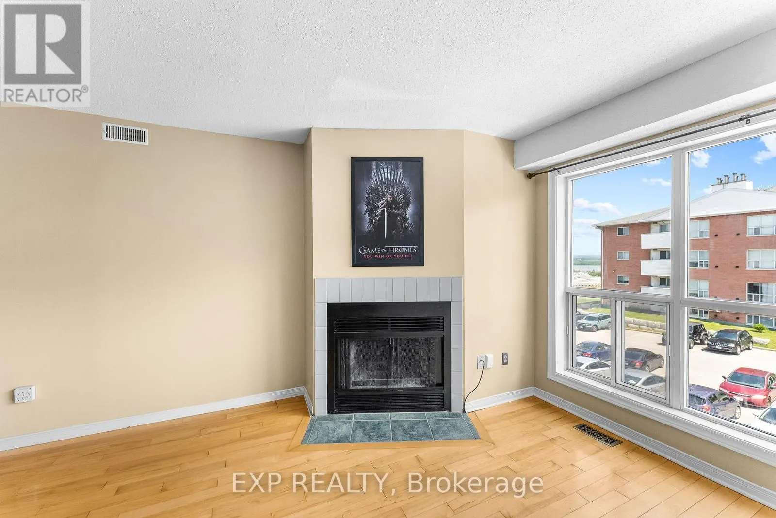 202 - 120 BELL FARM ROAD