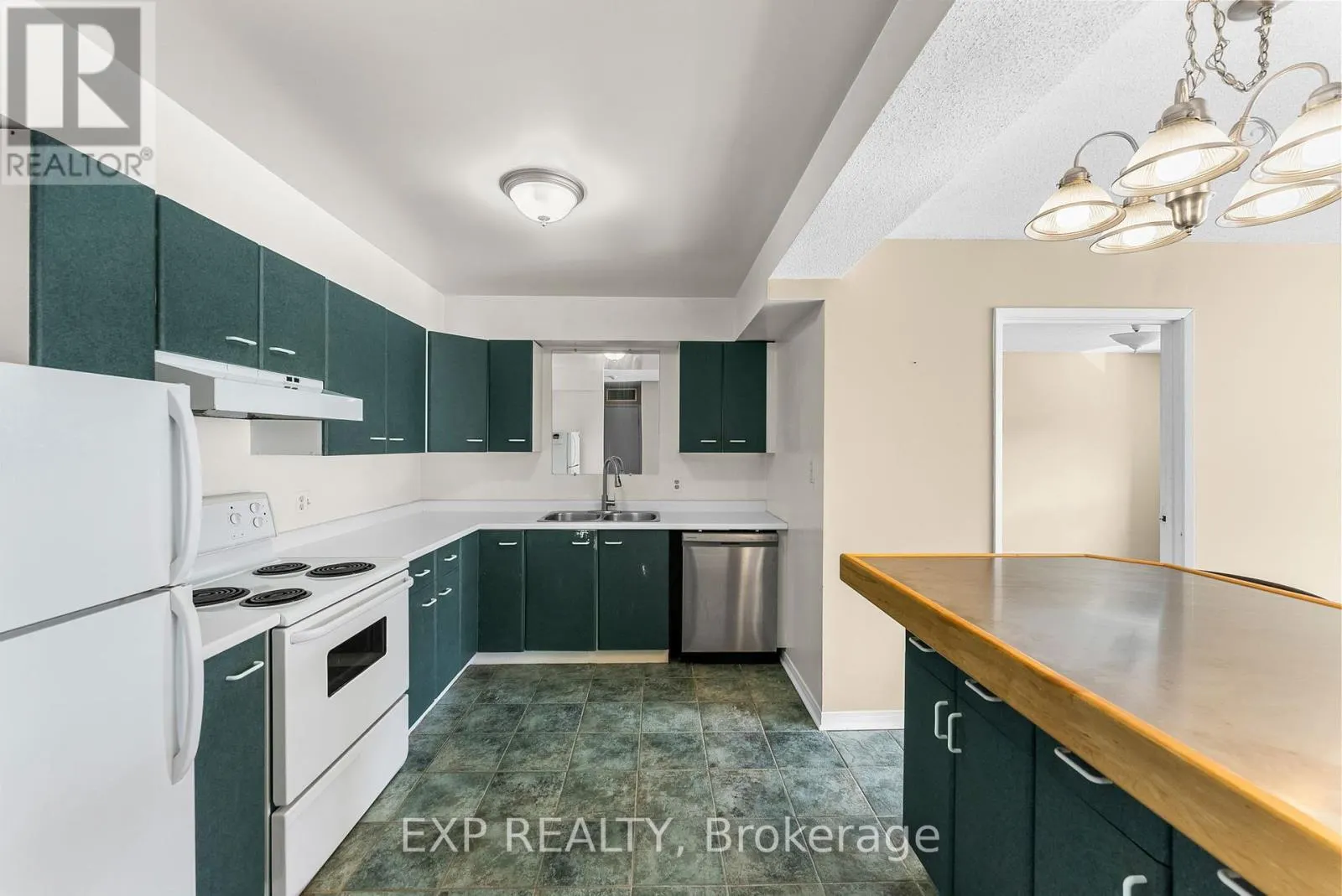 202 - 120 BELL FARM ROAD