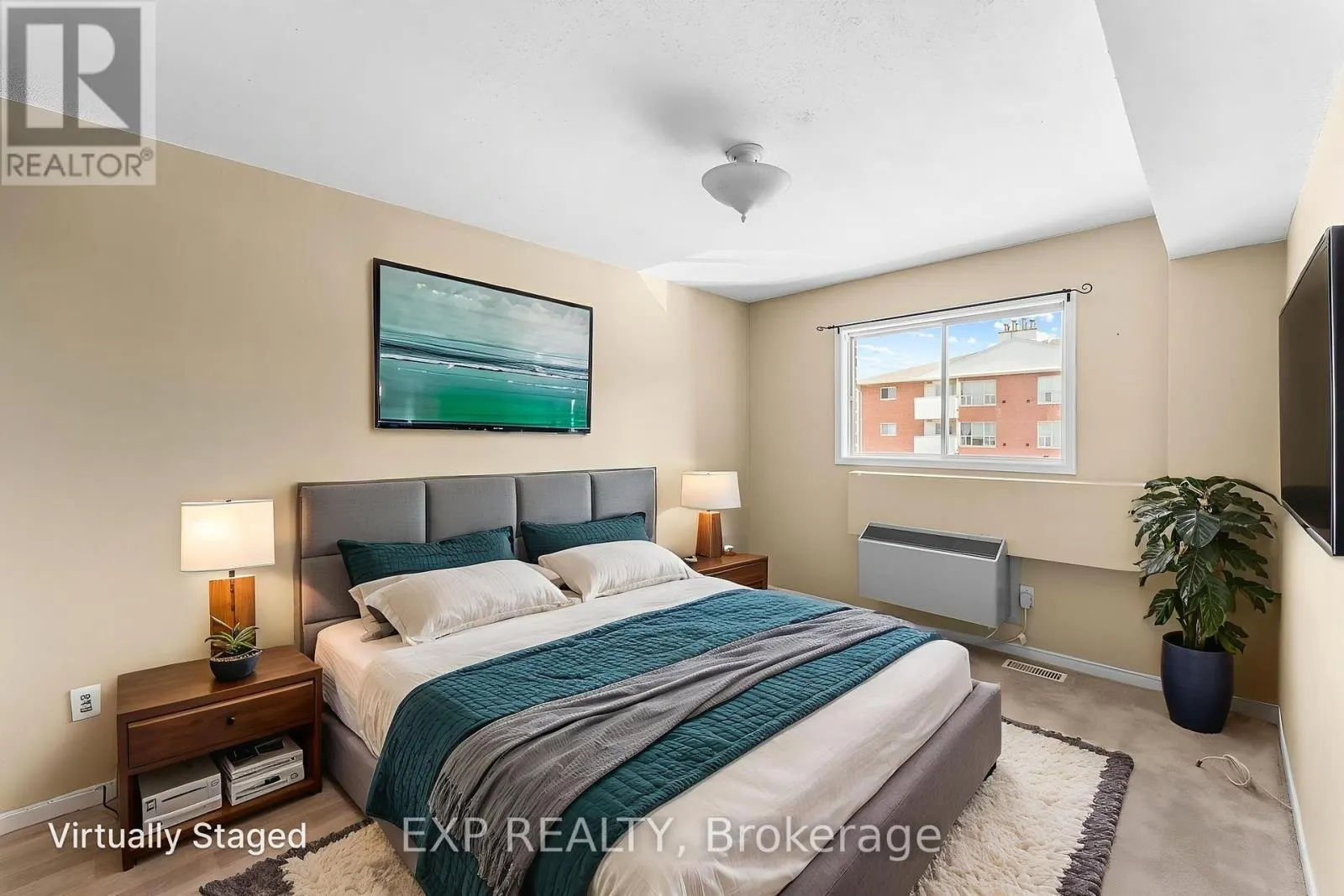 202 - 120 BELL FARM ROAD