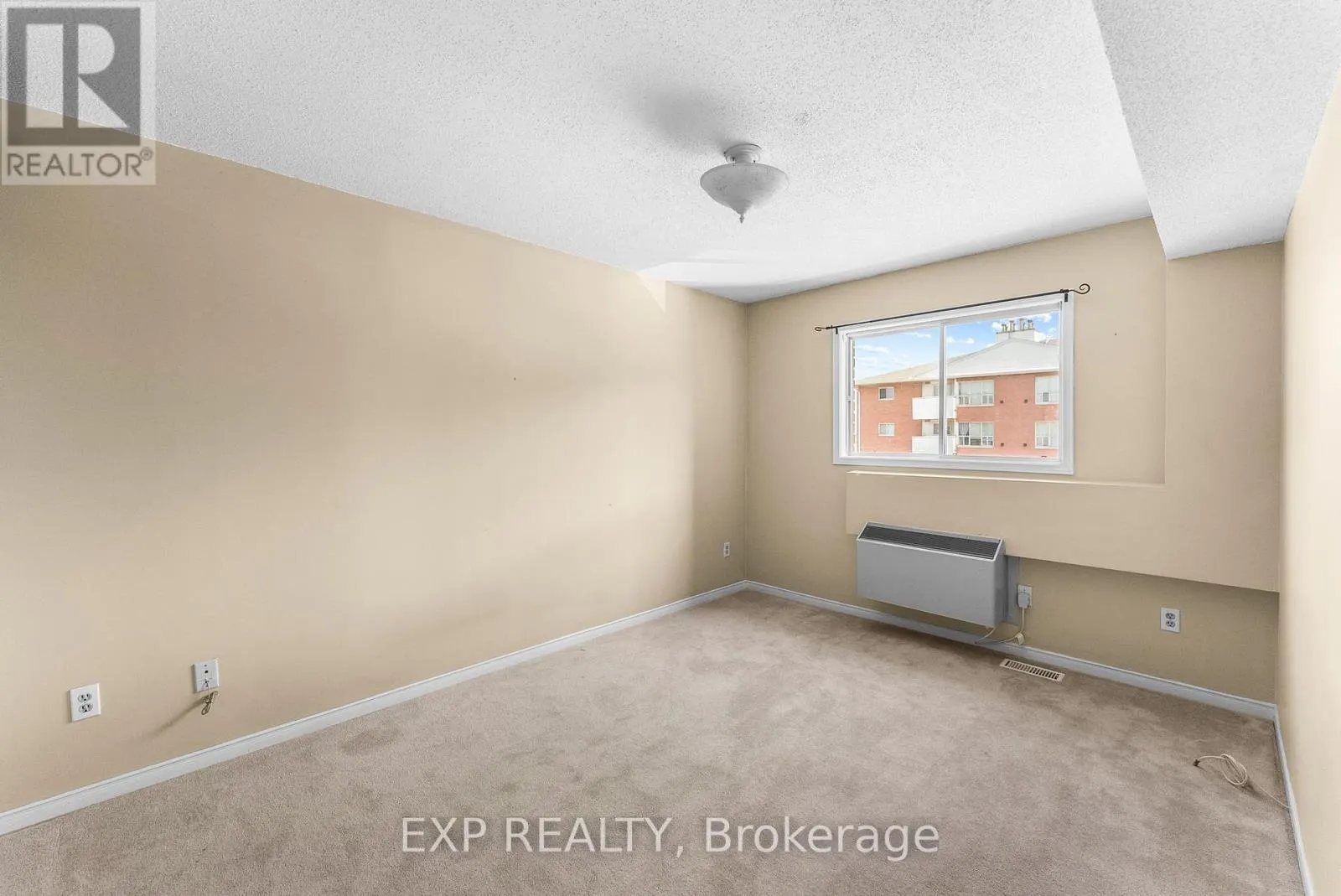 202 - 120 BELL FARM ROAD
