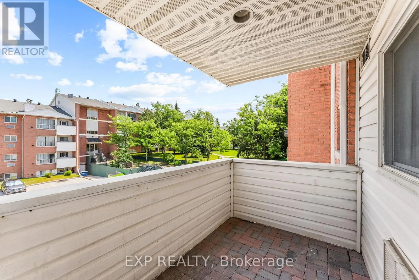202 - 120 BELL FARM ROAD