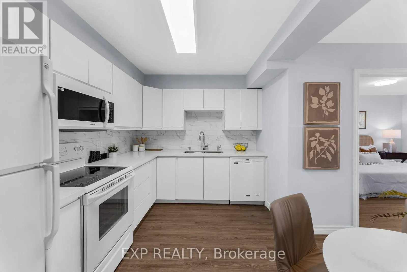 201 - 120 BELL FARM ROAD
