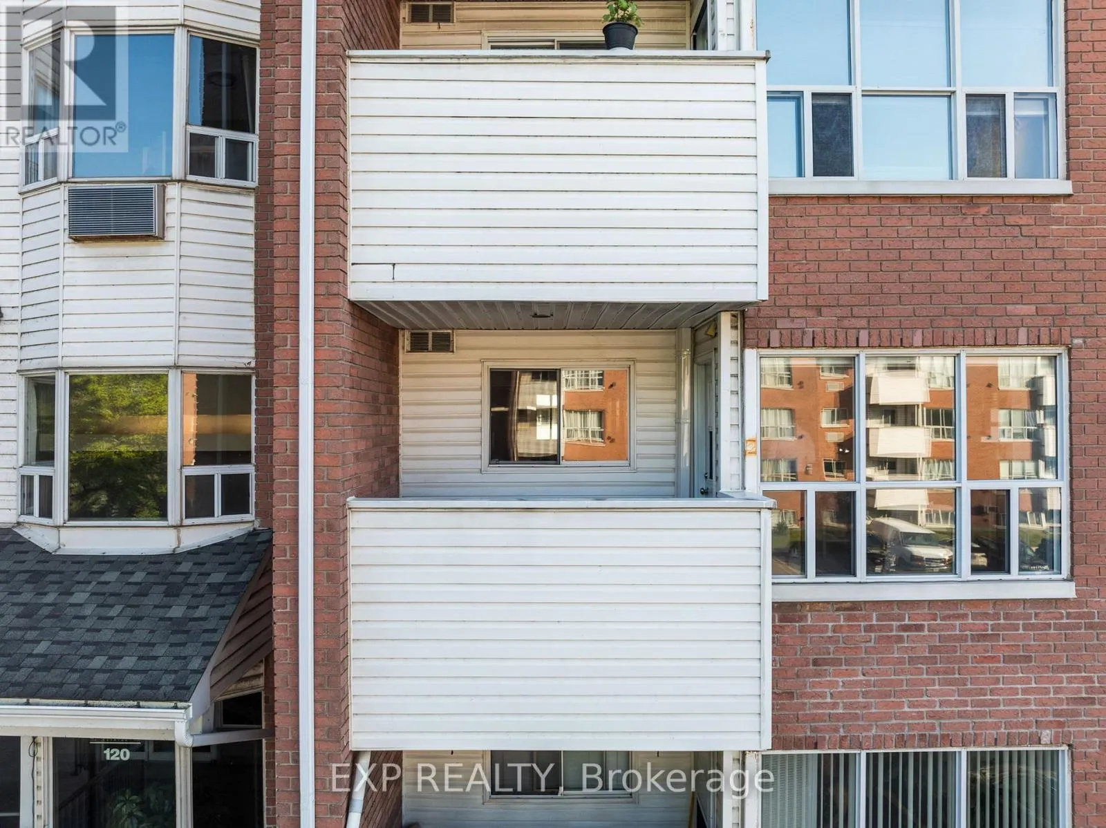 201 - 120 BELL FARM ROAD