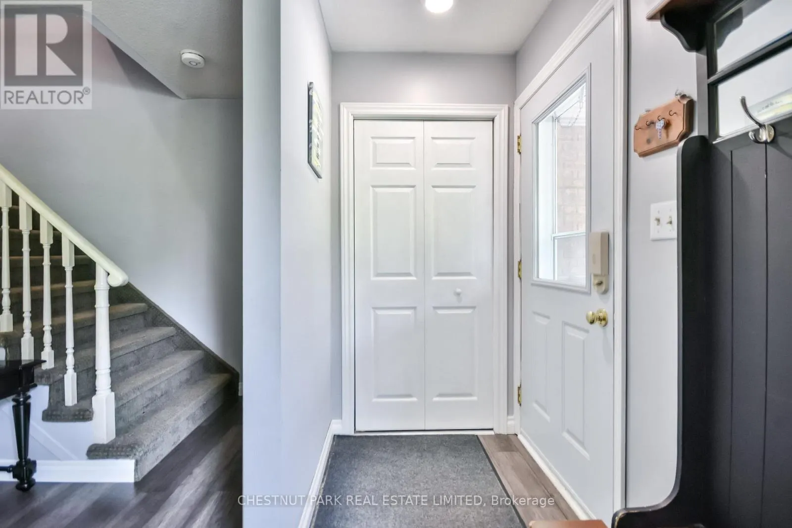 381 SUNDIAL DRIVE