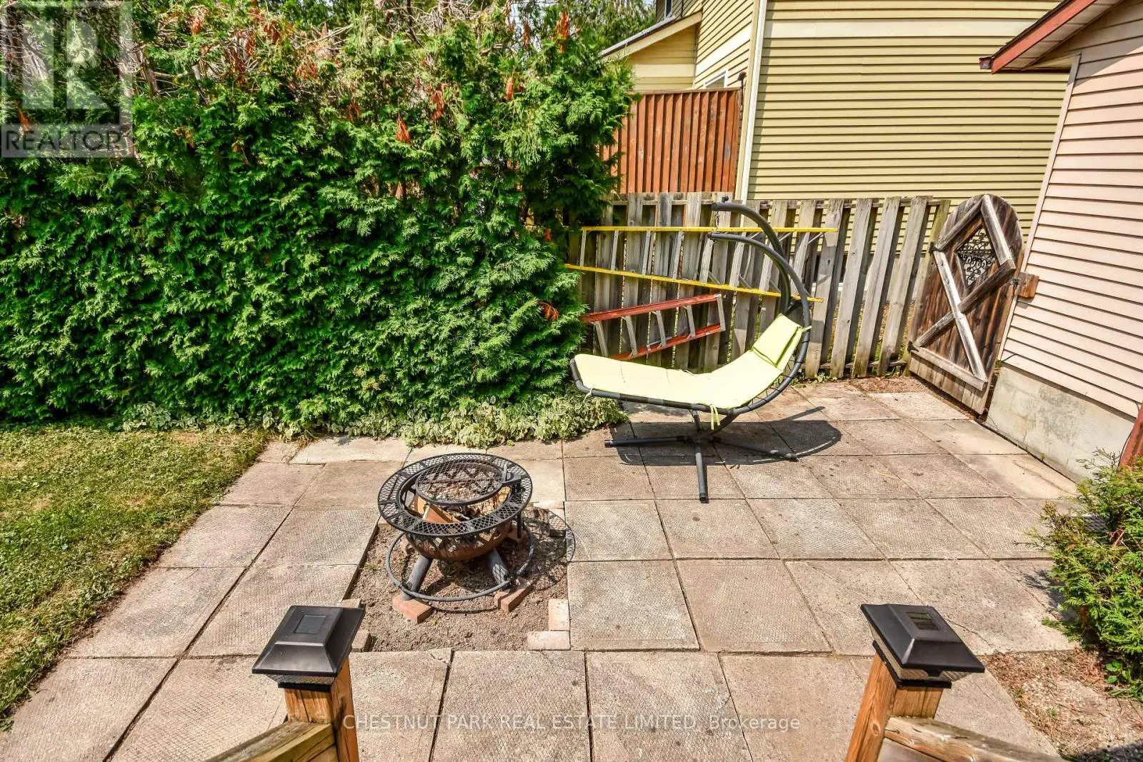 381 SUNDIAL DRIVE