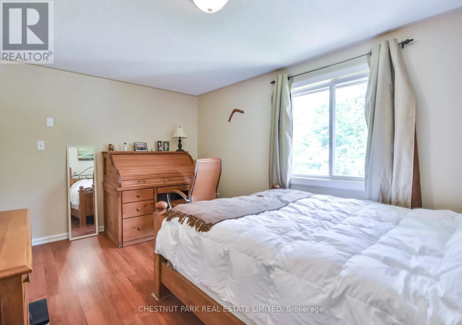 381 SUNDIAL DRIVE