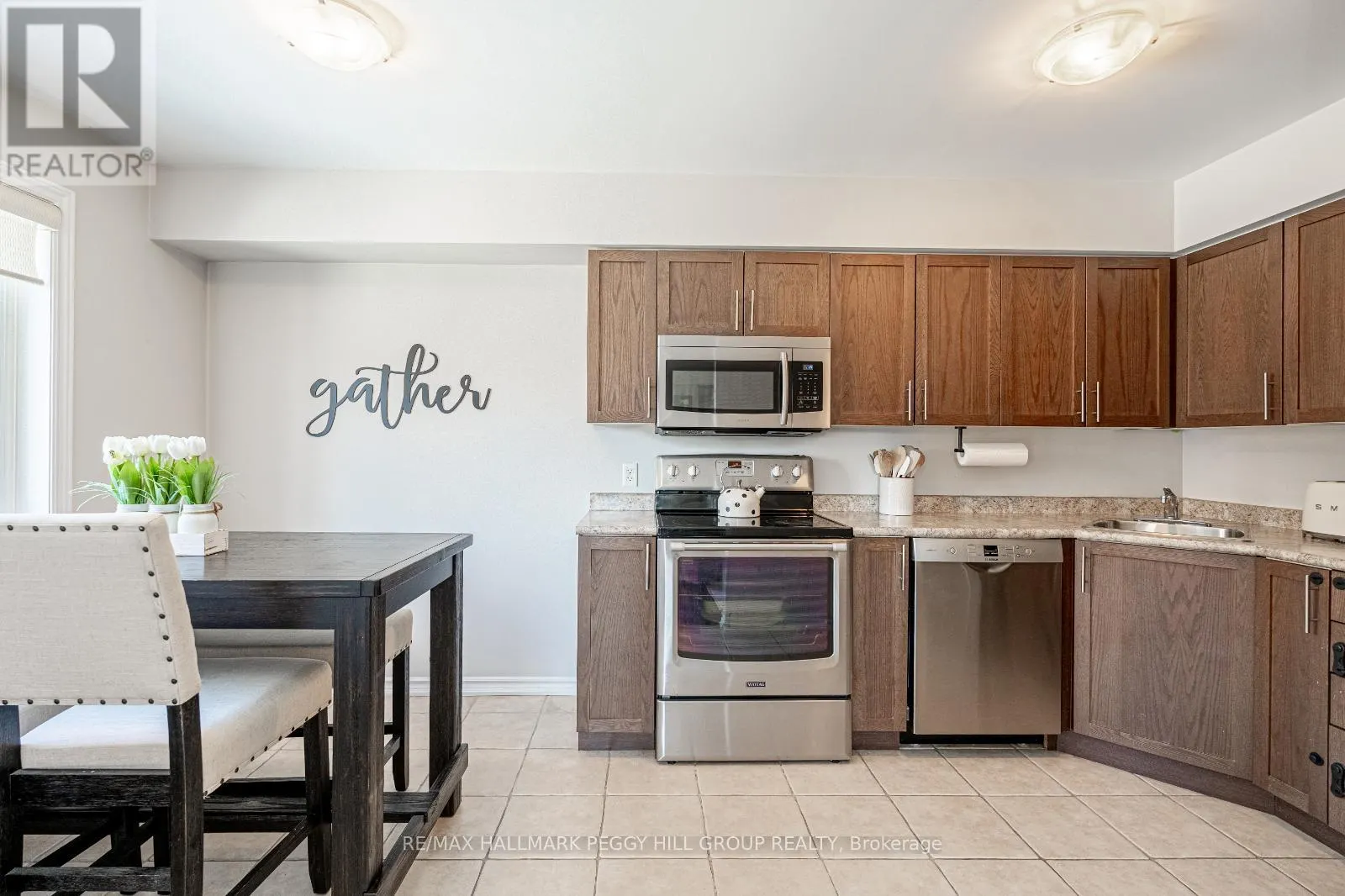 7 - 25 MADELAINE DRIVE