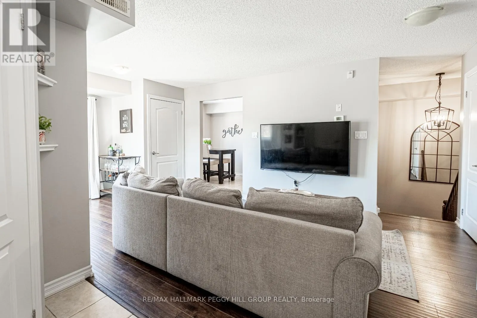 7 - 25 MADELAINE DRIVE
