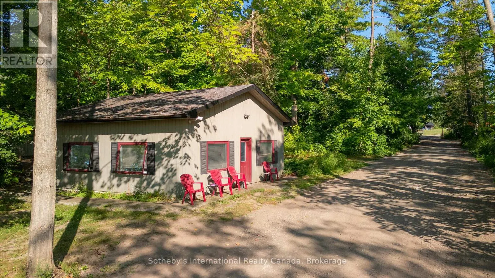 2533 RIDGE ROAD W