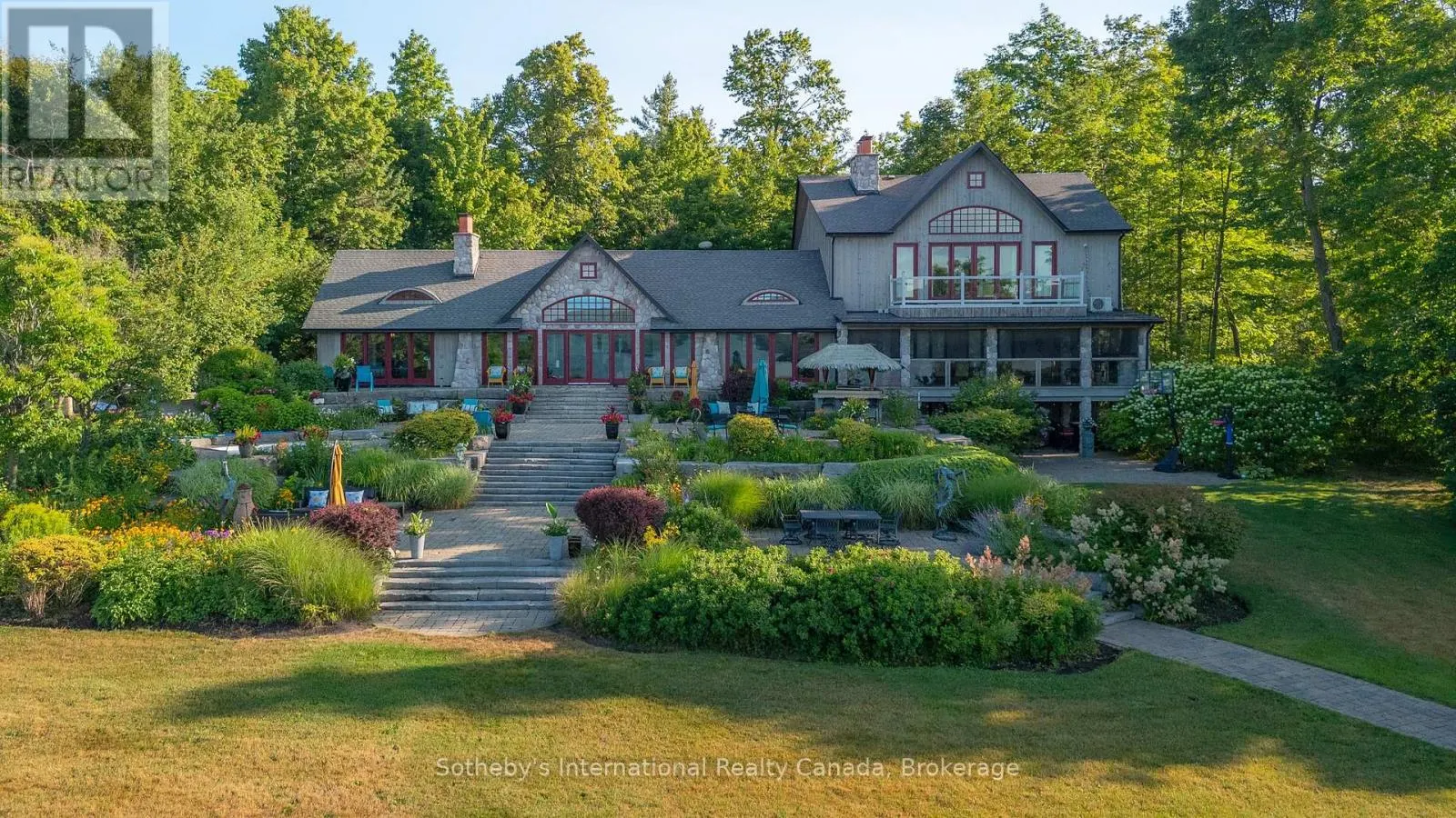 2533 RIDGE ROAD W
