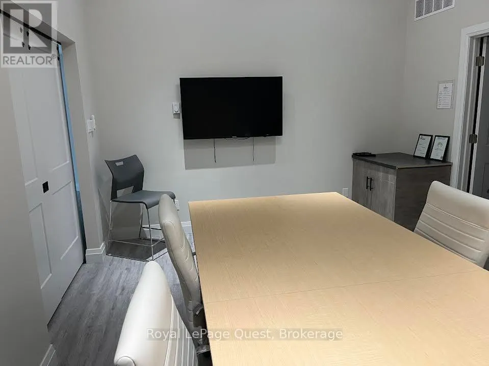 2B - 855 RIDGE ROAD W, #2B