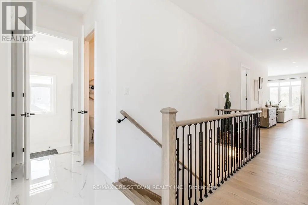 27 MUIRFIELD DRIVE