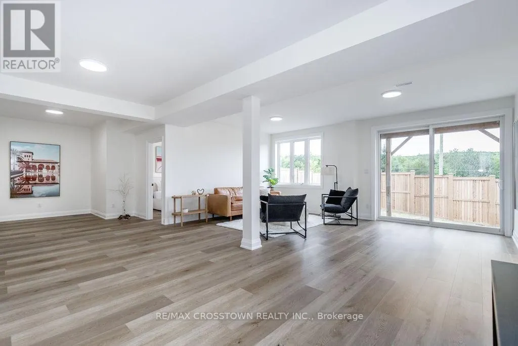 27 MUIRFIELD DRIVE
