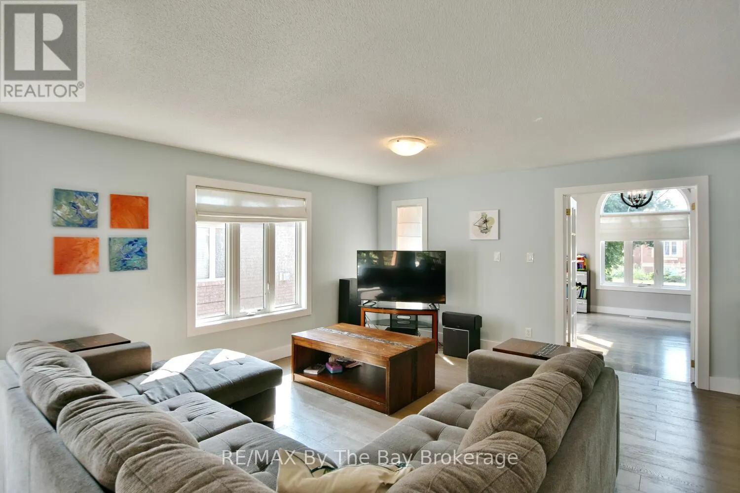 424 RAMBLEWOOD DRIVE