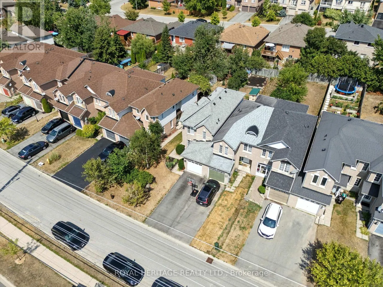 337 FERNDALE DRIVE S