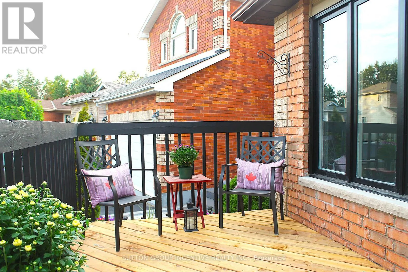 30 ASSINIBOINE DRIVE