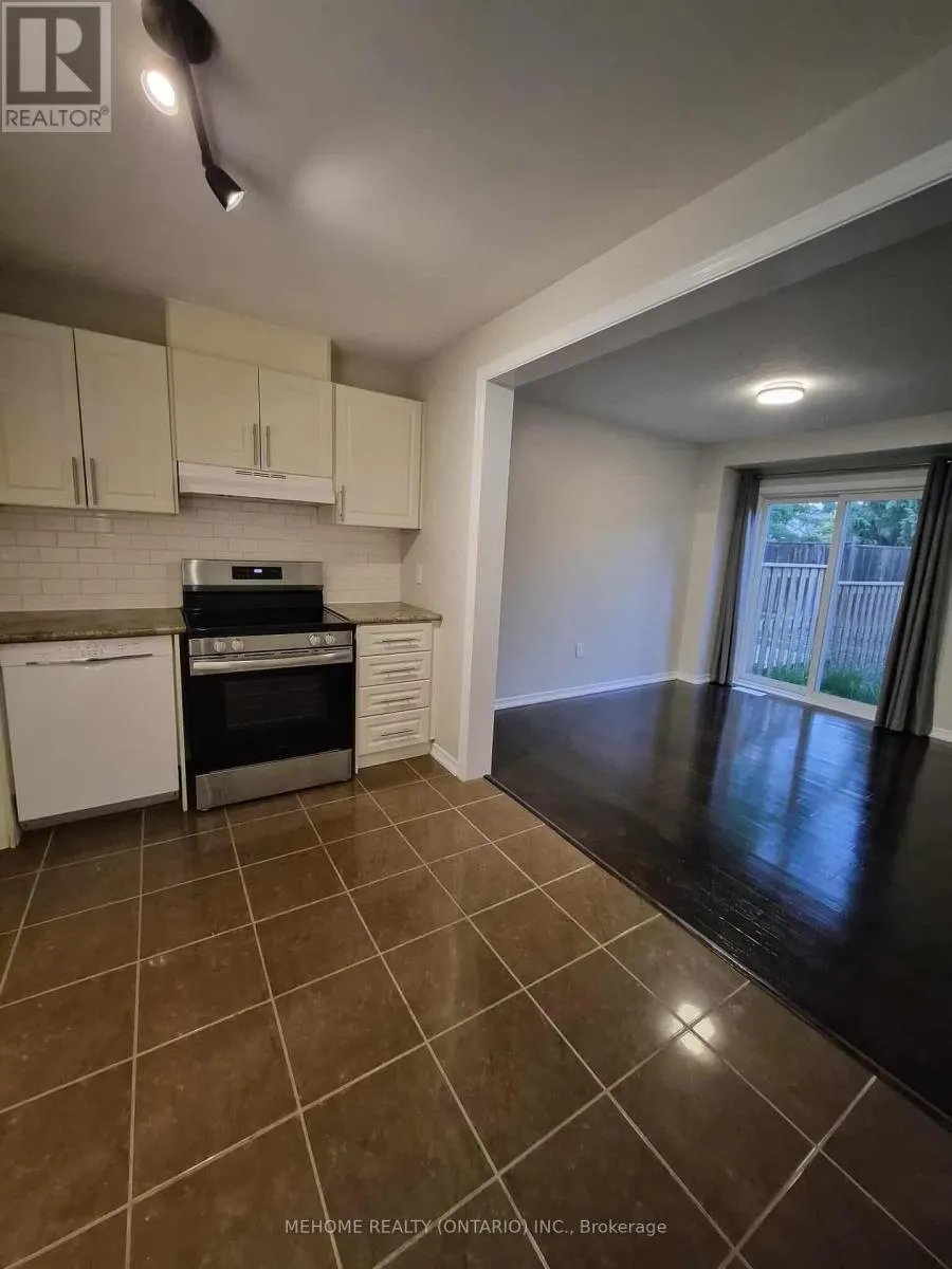 24 - 75 PRINCE WILLIAM WAY E
