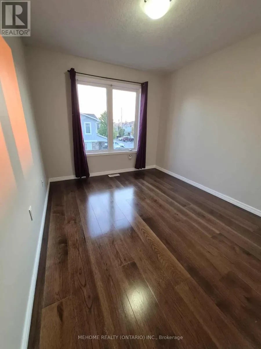24 - 75 PRINCE WILLIAM WAY E