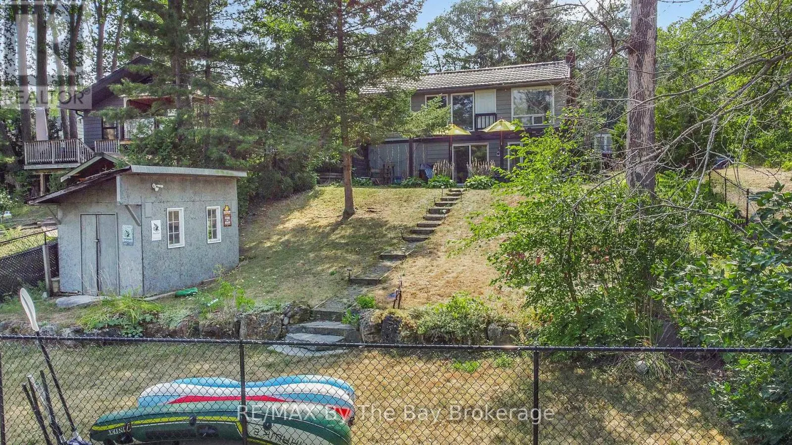 103 SUNNIDALE ROAD S