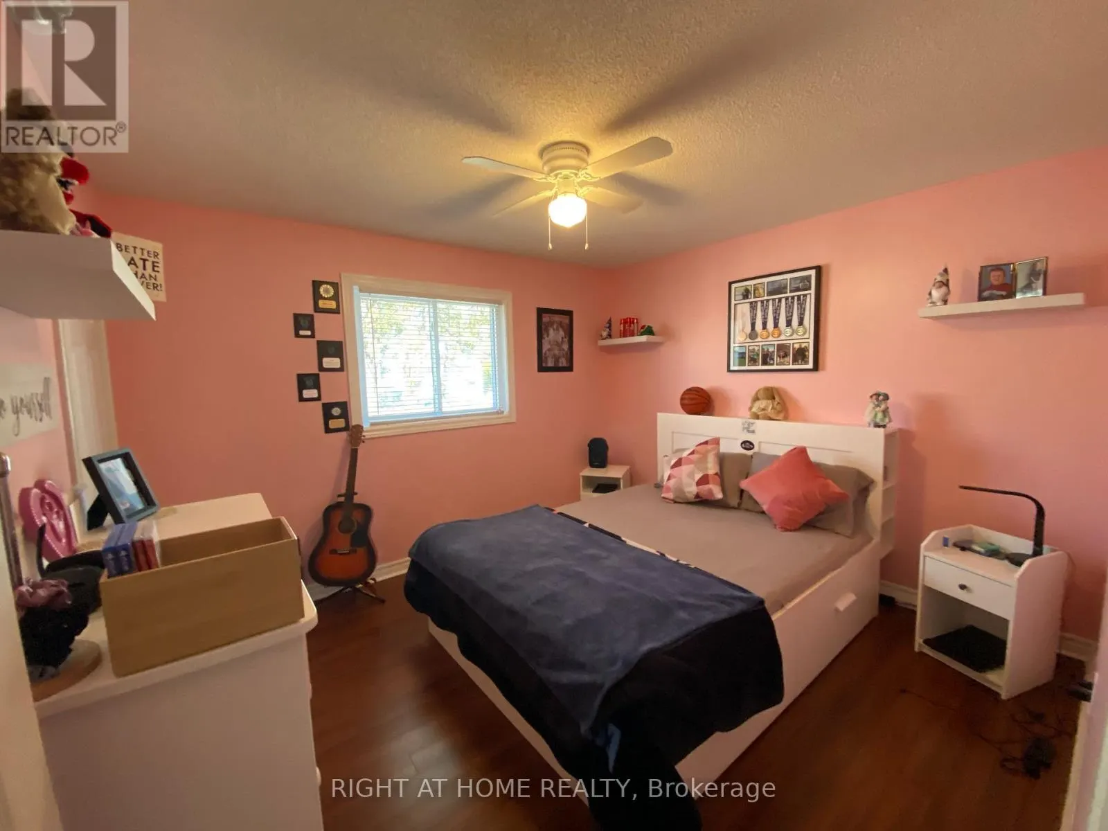 4 CAMPBELL AVENUE