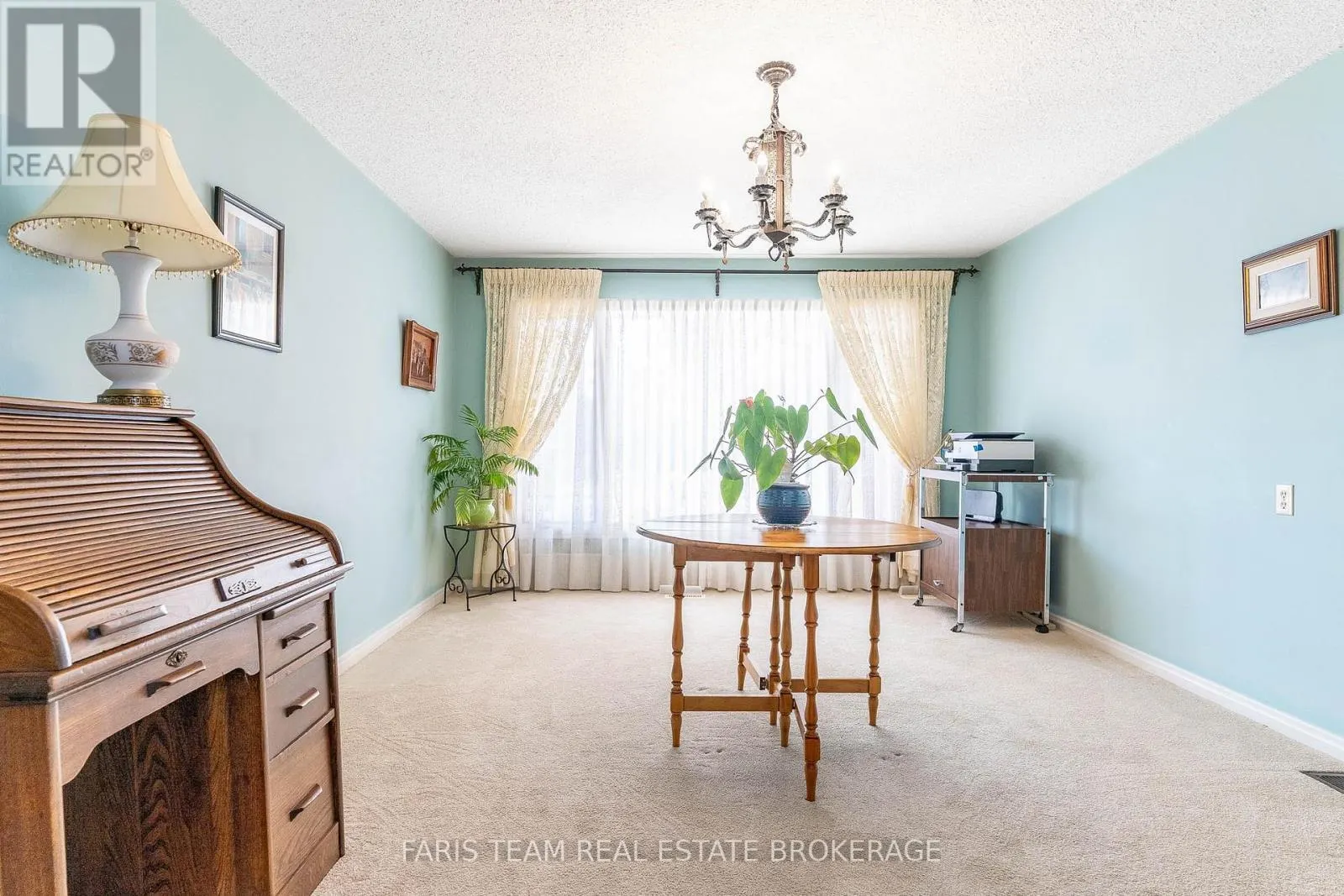 1 SOUTHWOOD CIRCLE