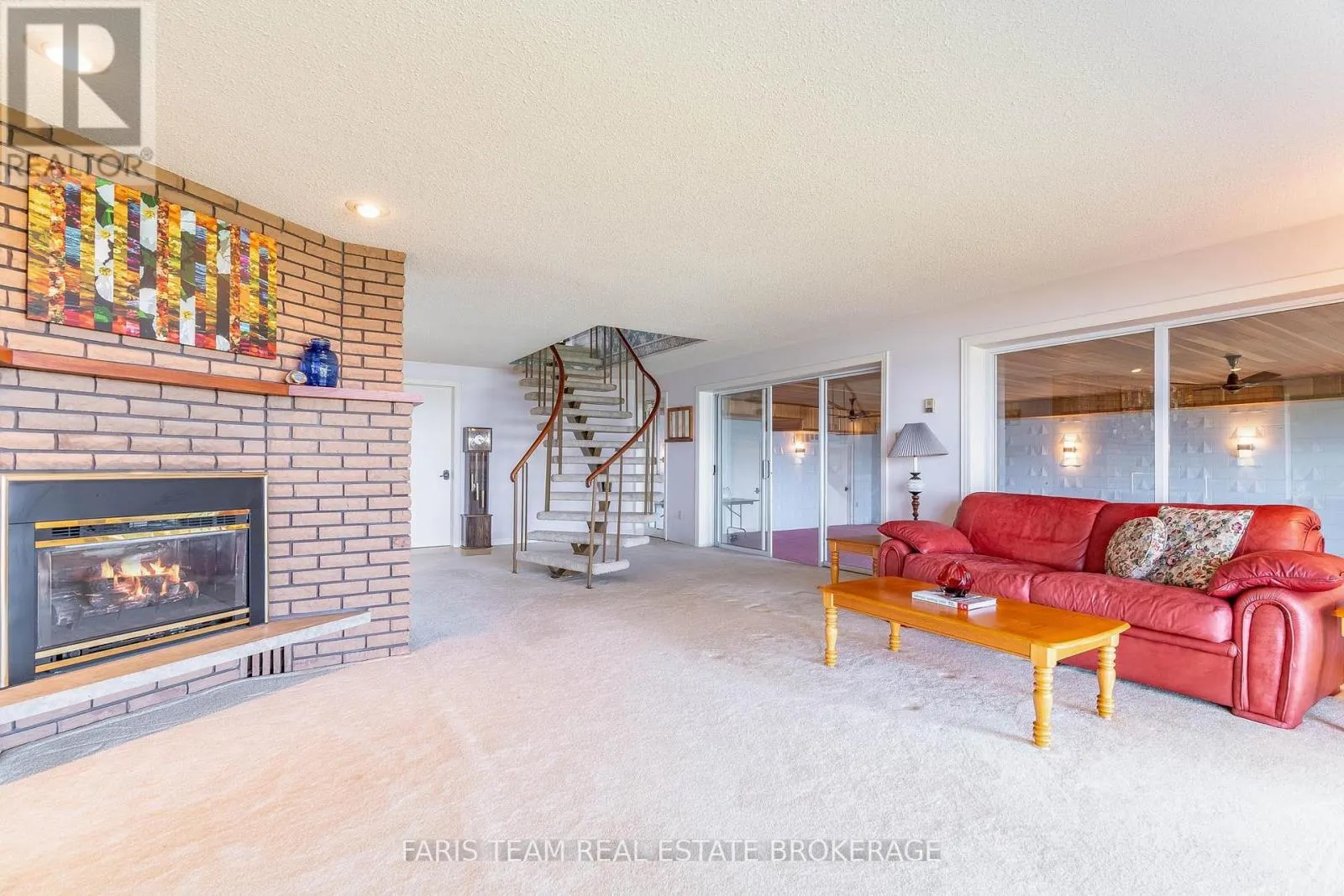 1 SOUTHWOOD CIRCLE