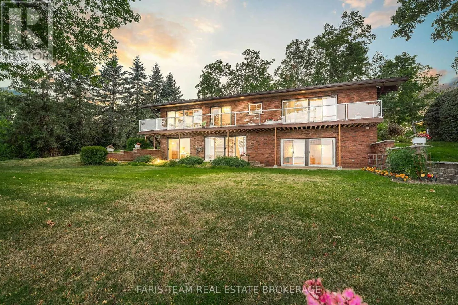 1 SOUTHWOOD CIRCLE