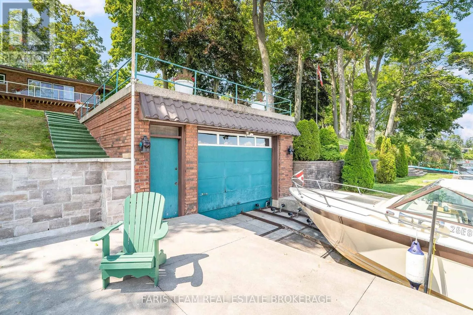 1 SOUTHWOOD CIRCLE