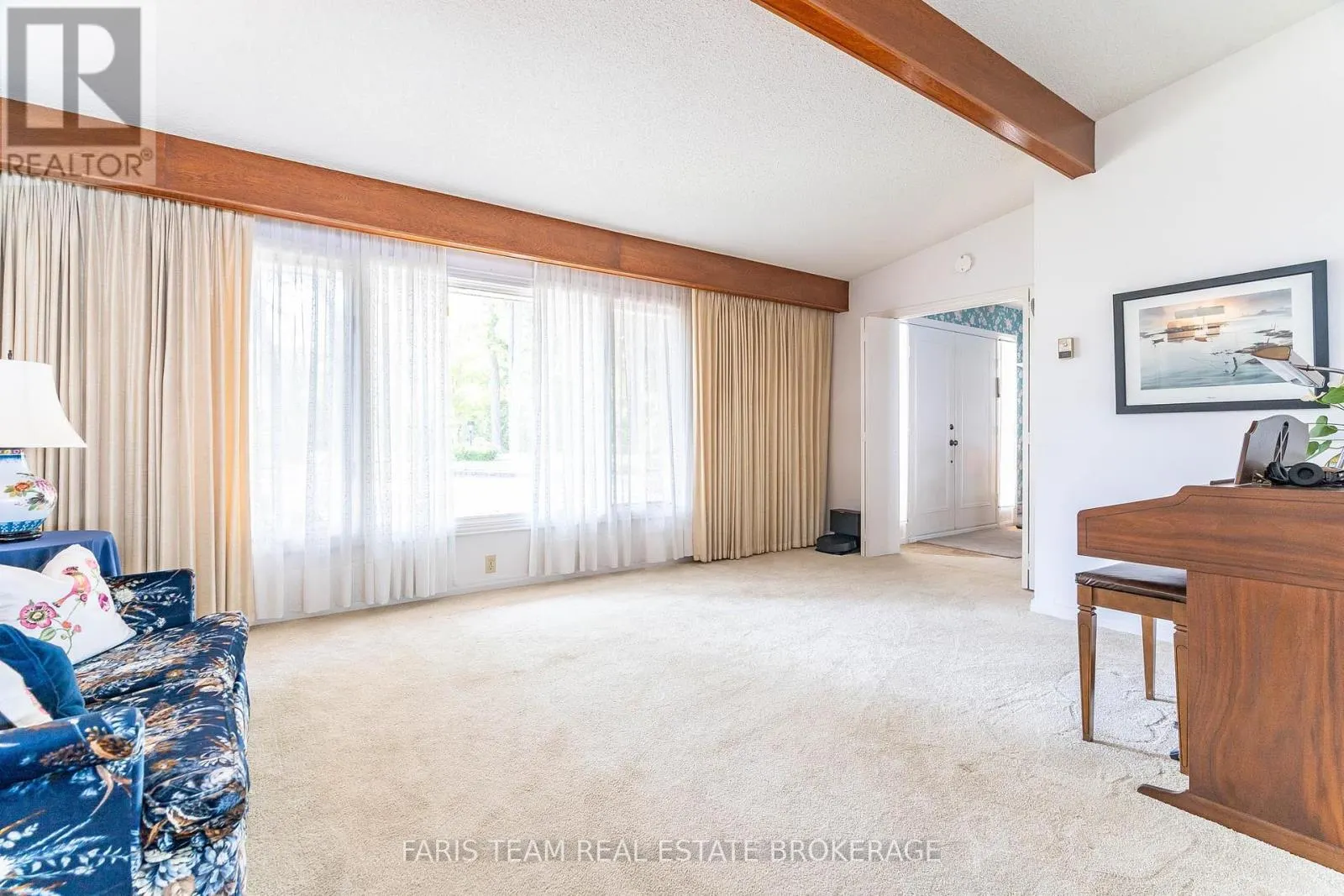 1 SOUTHWOOD CIRCLE