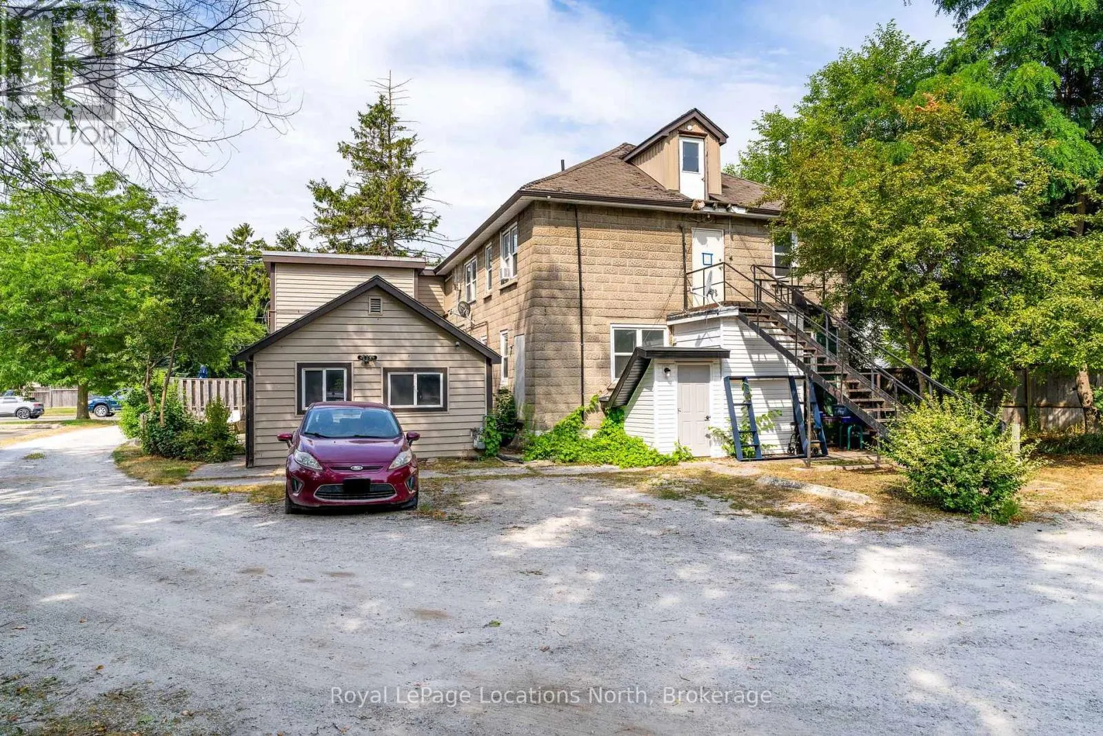 593 HURONTARIO STREET