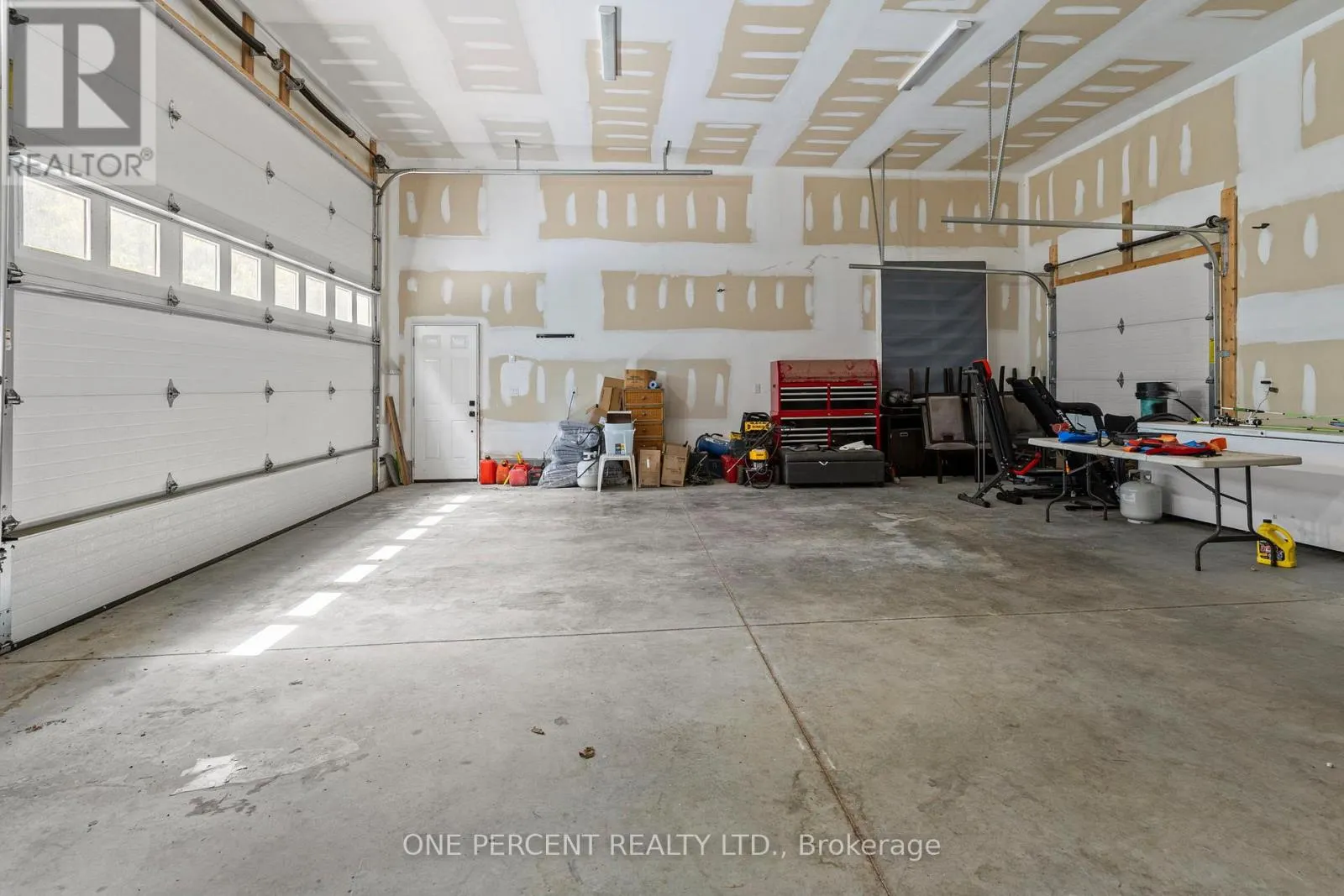 2326 FOXMEAD ROAD