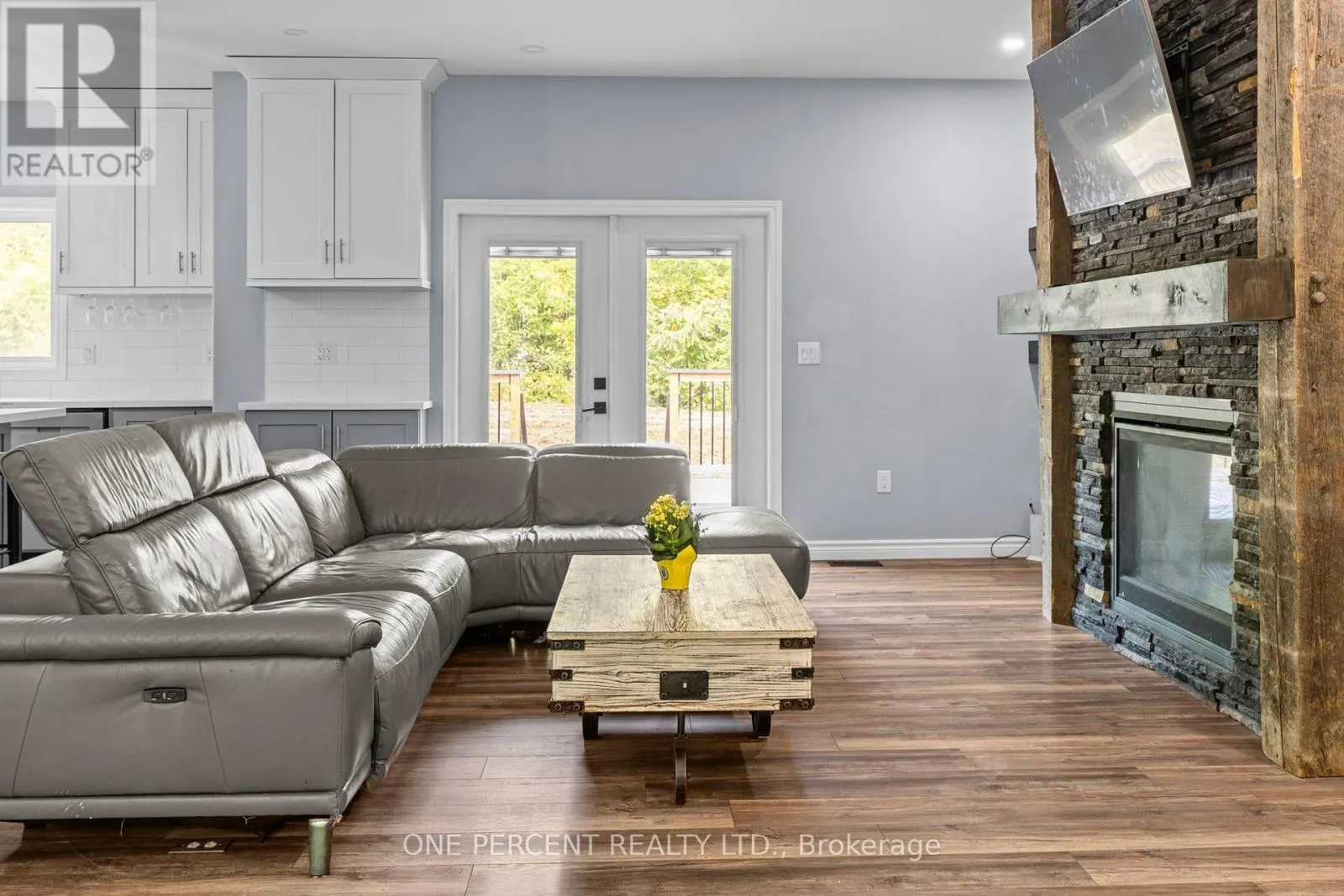 2326 FOXMEAD ROAD
