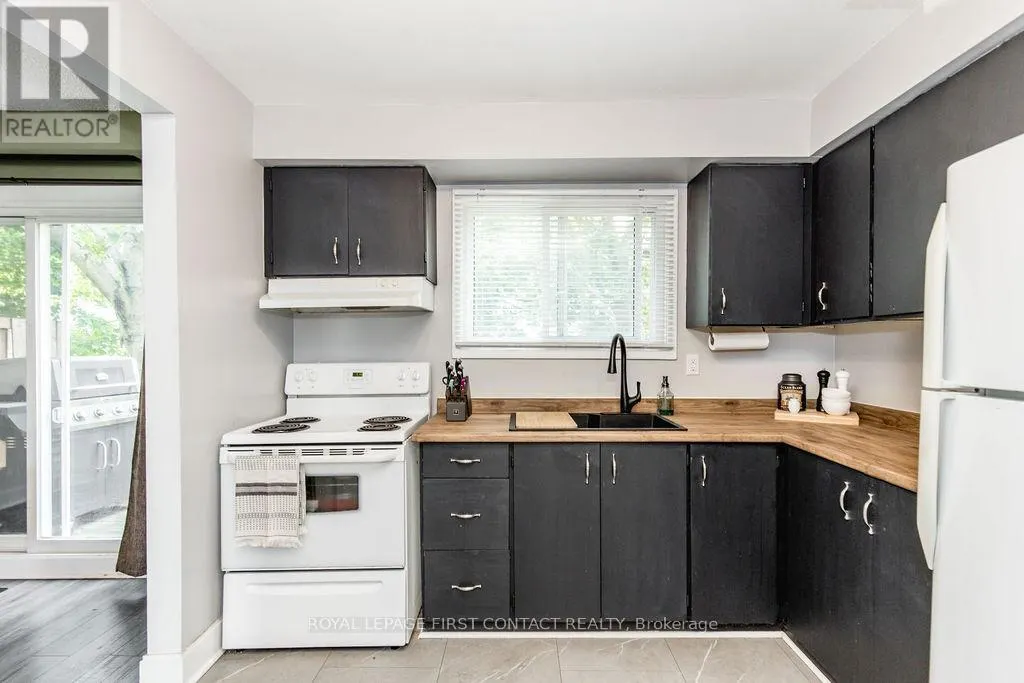 10 - 1095 MISSISSAGA STREET W