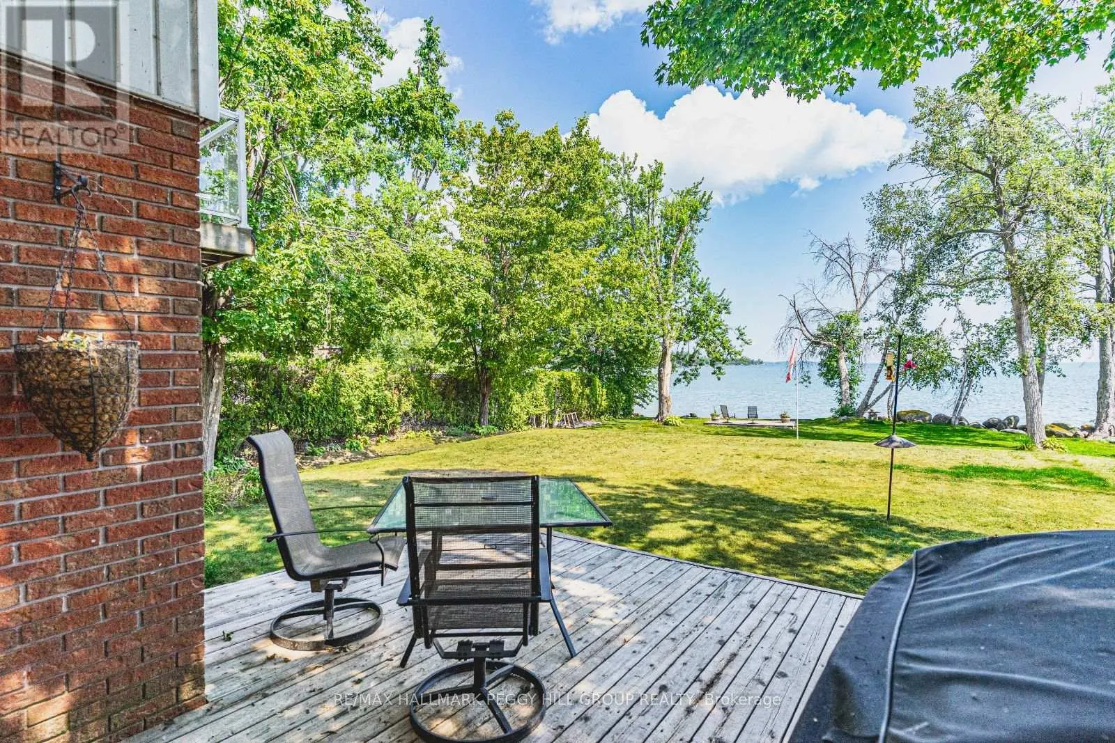 39 GRANDVIEW CRESCENT
