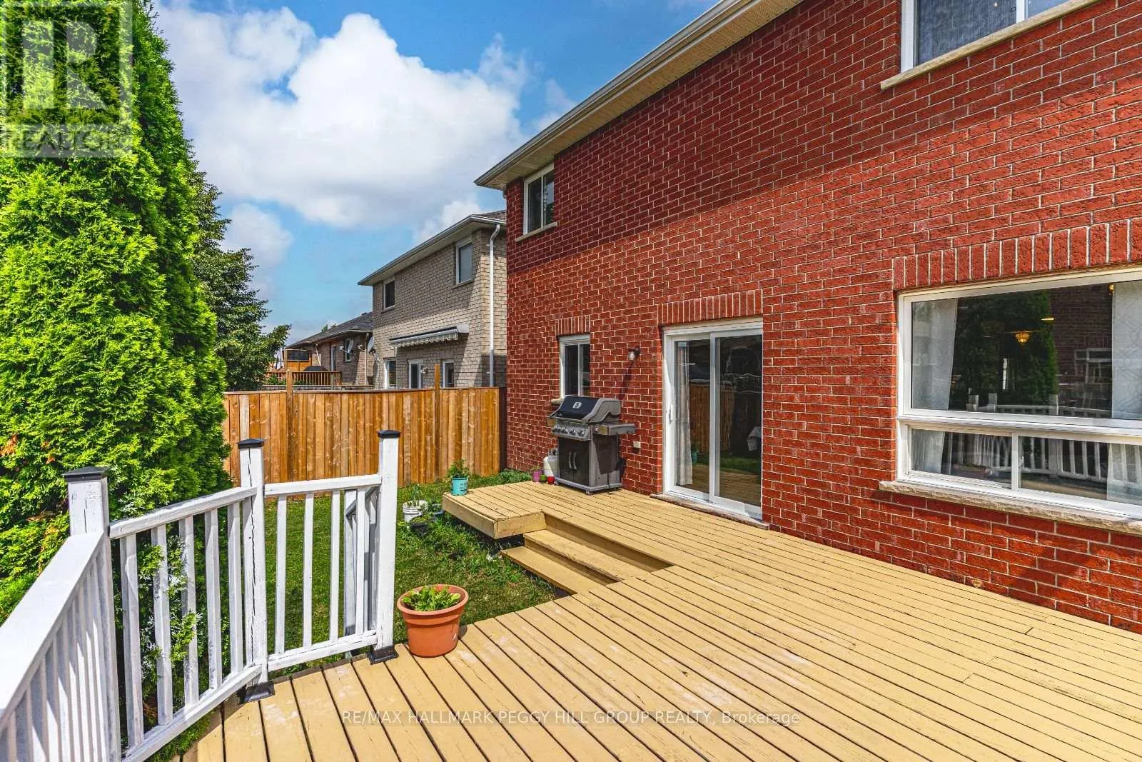 9 BUGGS GATE