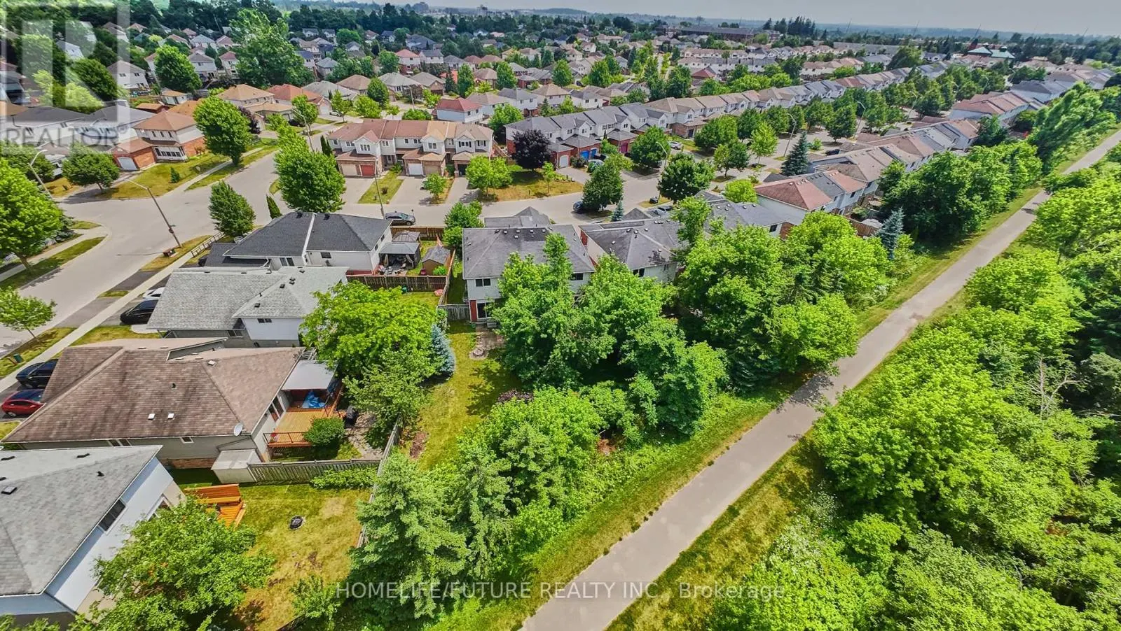 6 PICKETT CRESCENT
