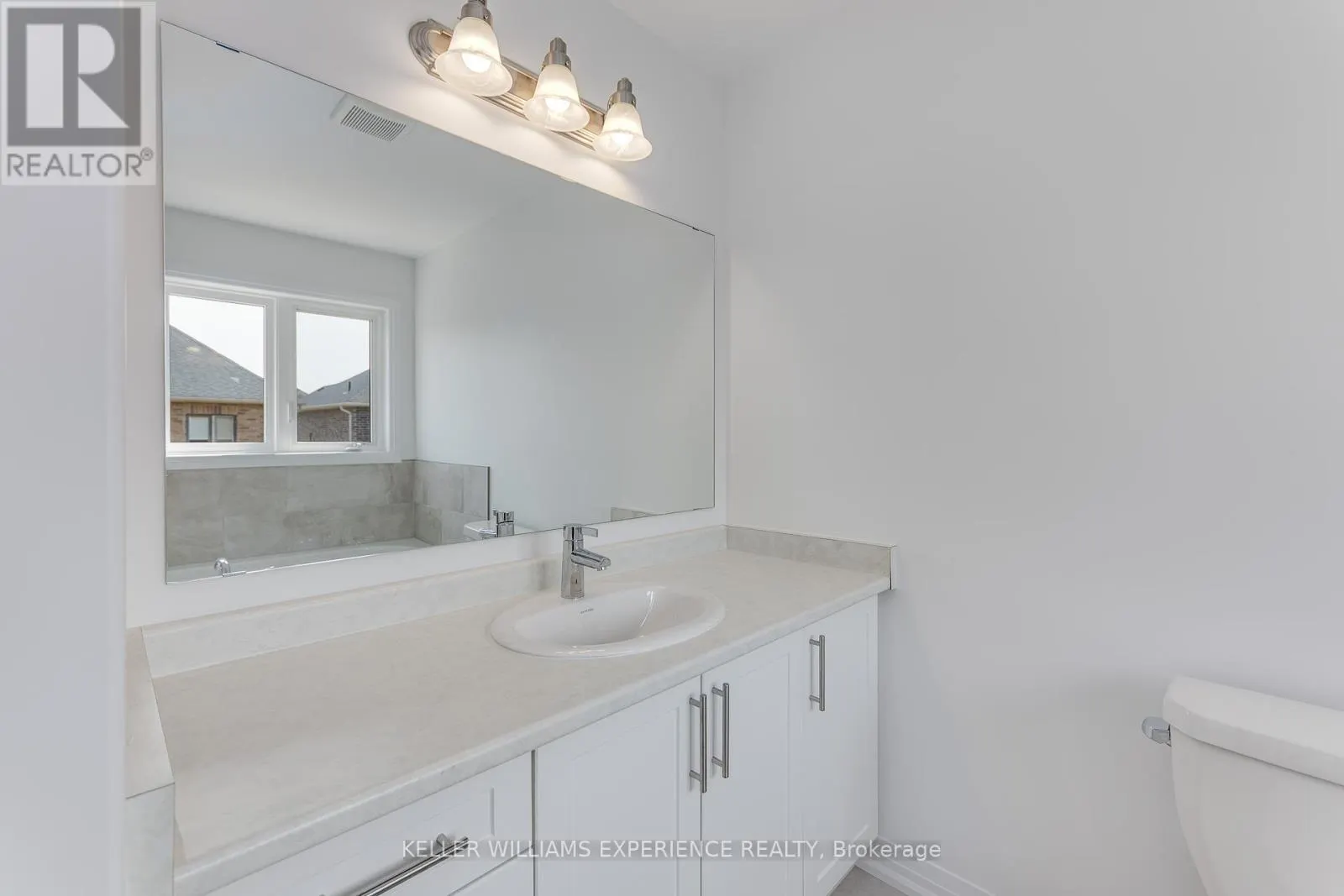 58 SAGEWOOD AVENUE