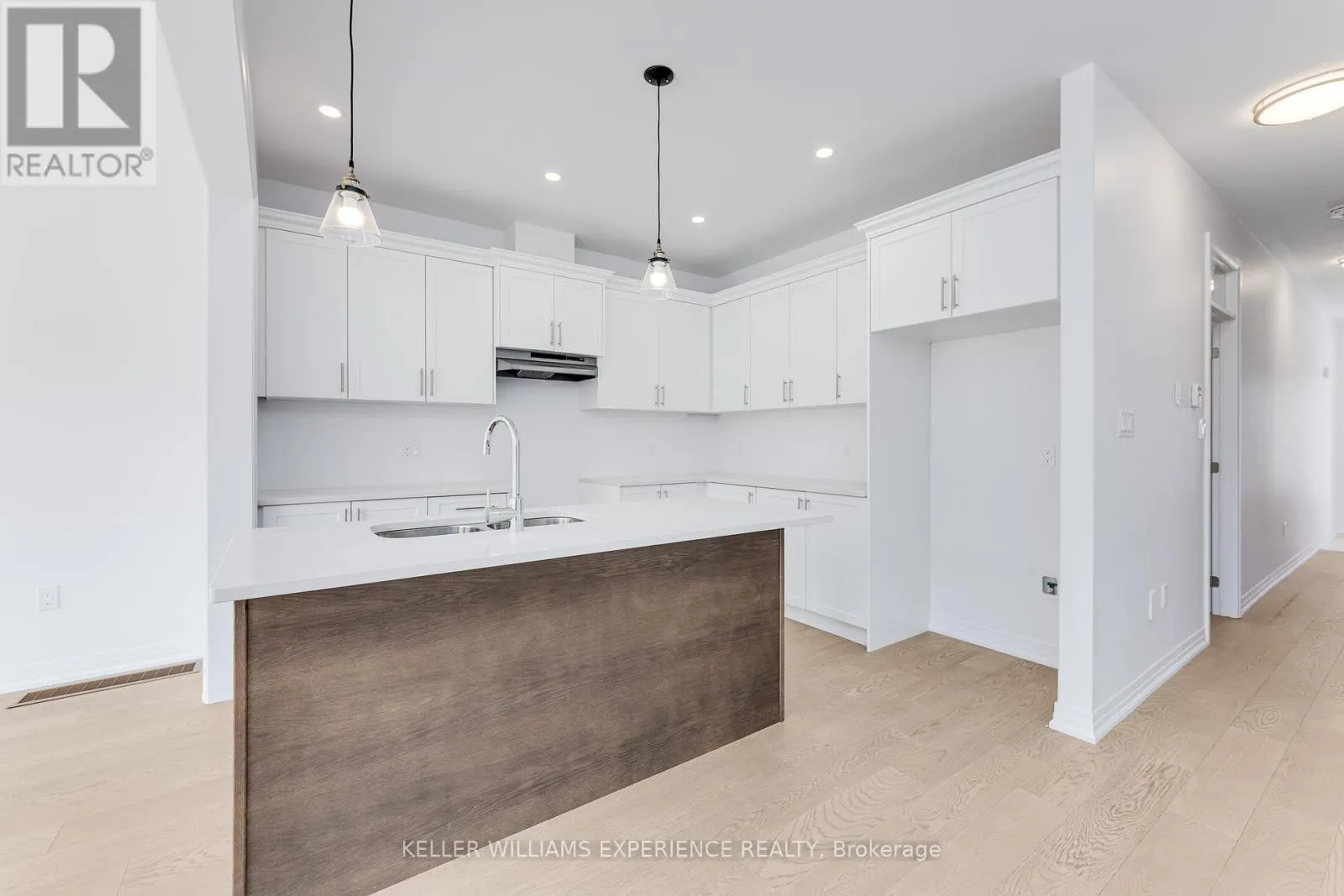 54 SAGEWOOD AVENUE