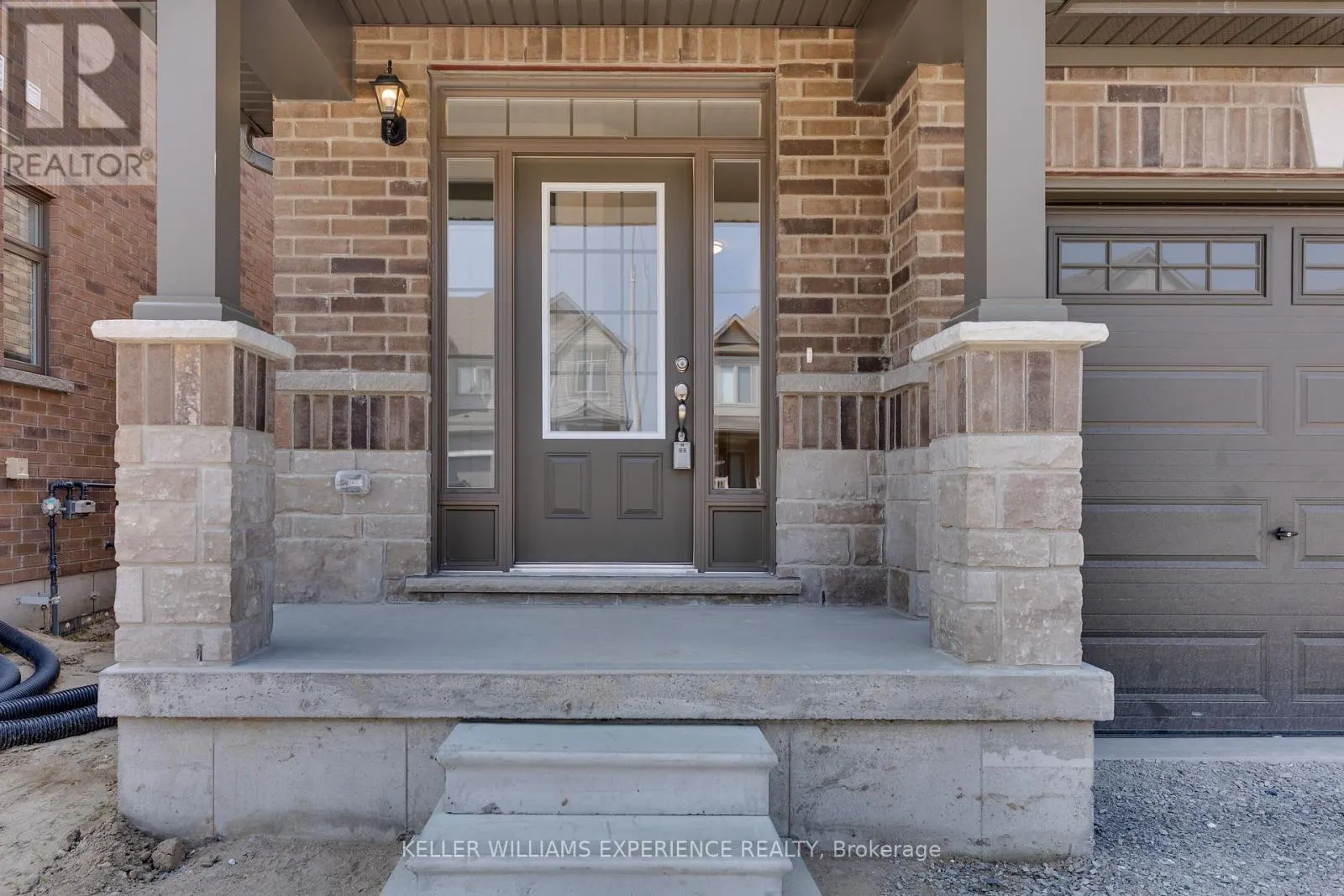 54 SAGEWOOD AVENUE