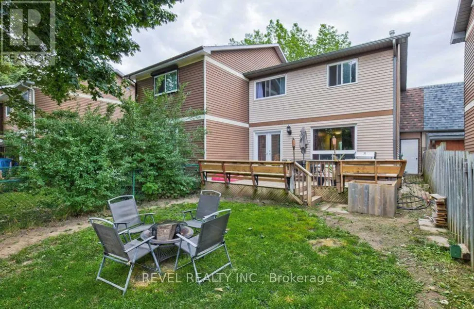 24 LAMPMAN LANE