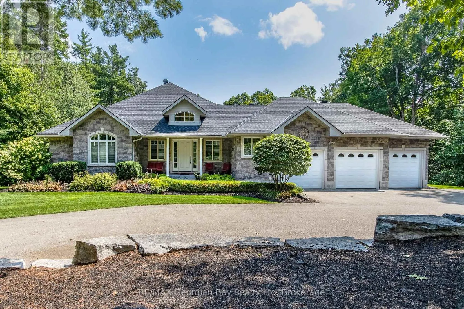 25 COPELAND CREEK DRIVE