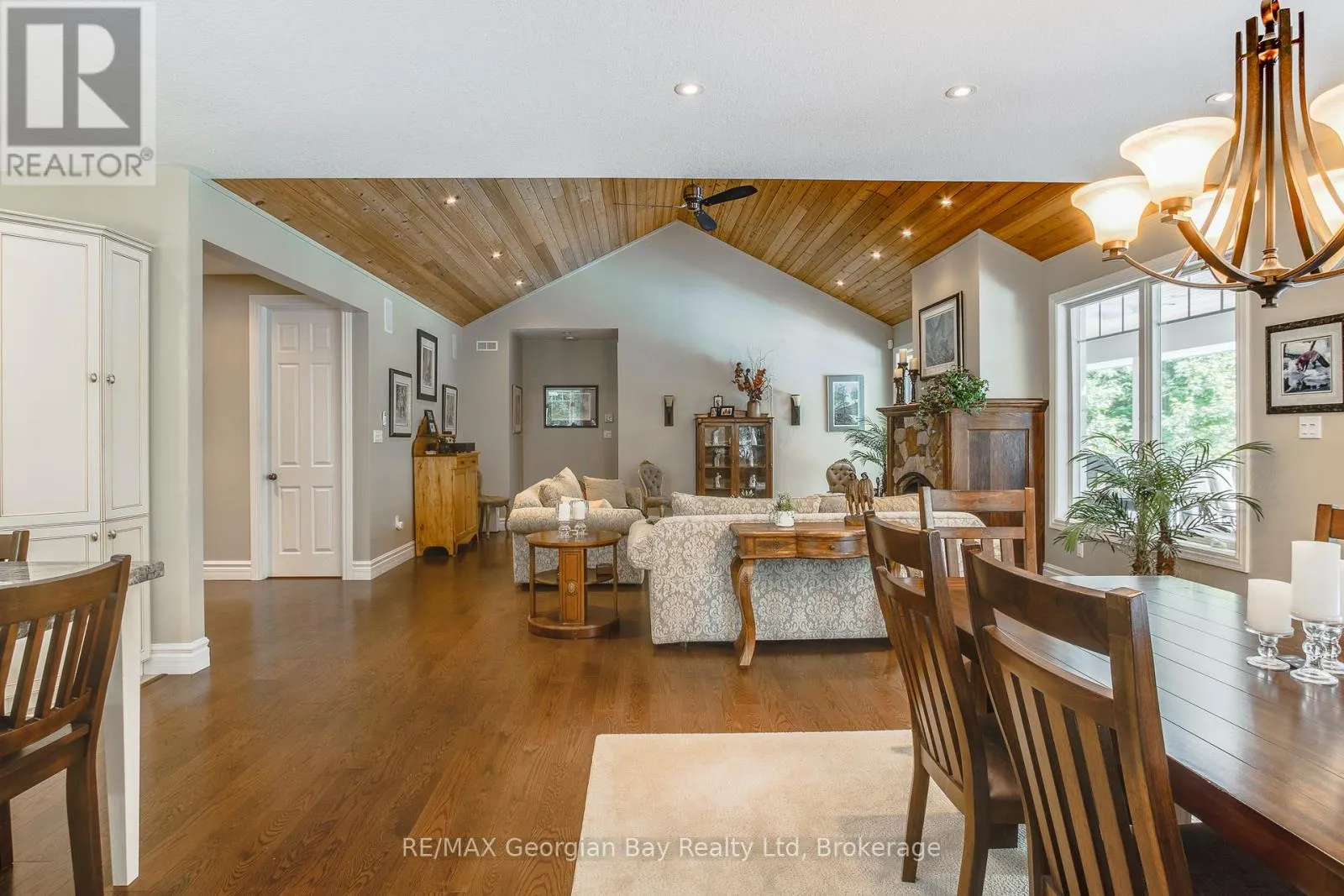 25 COPELAND CREEK DRIVE