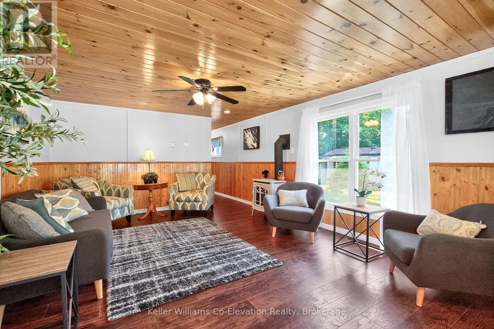 51 - 5263 ELLIOTT SIDE ROAD, #51