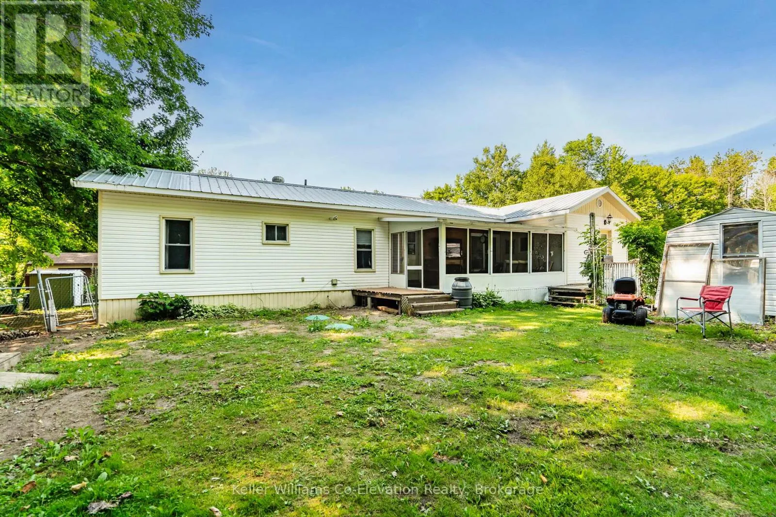 51 - 5263 ELLIOTT SIDE ROAD, #51